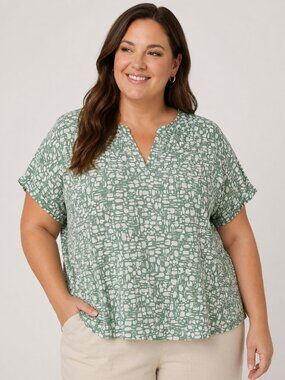Per Seption Women Green White Abstract Print Top 3X Plus Size Short Sleeve V Nec